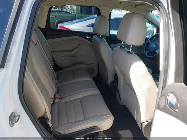 1FMCU9GD0HUD78382 2017 FORD ESCAPE - Image 8