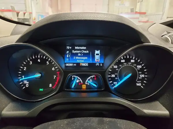 1FMCU9GD0HUD78625 2017 FORD ESCAPE - Image 1