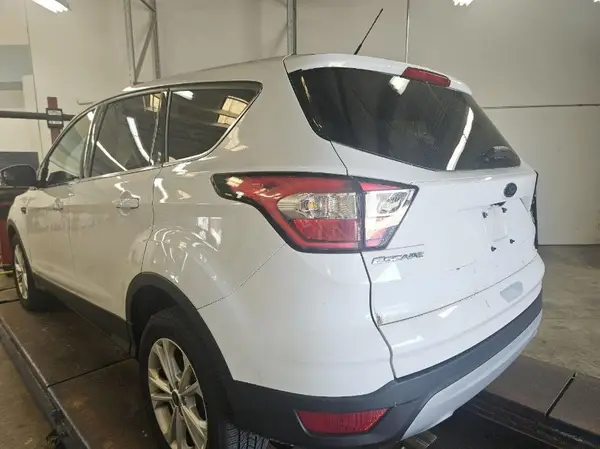 1FMCU9GD0HUD78625 2017 FORD ESCAPE - Image 2