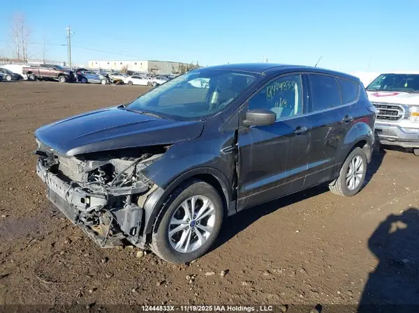 1FMCU9GD0HUD89589 2017 FORD ESCAPE - Image 2