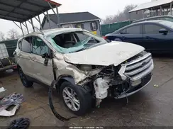 1FMCU9GD0HUD91763 2017 FORD ESCAPE