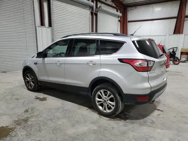 1FMCU9GD0HUE28505 2017 FORD ESCAPE - Image 2