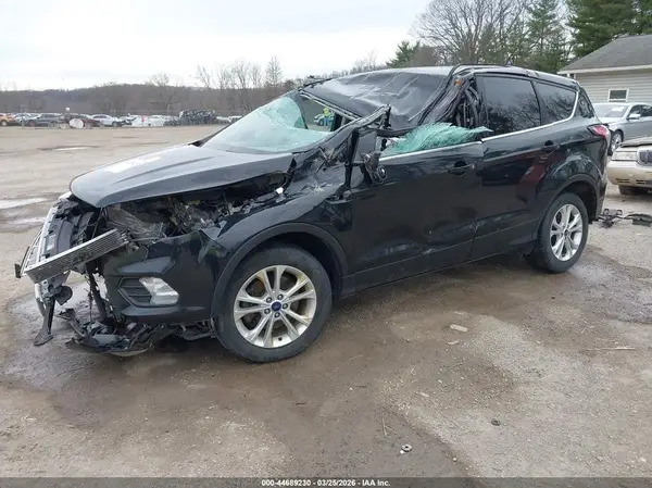 1FMCU9GD0HUE32103 2017 FORD ESCAPE - Image 2