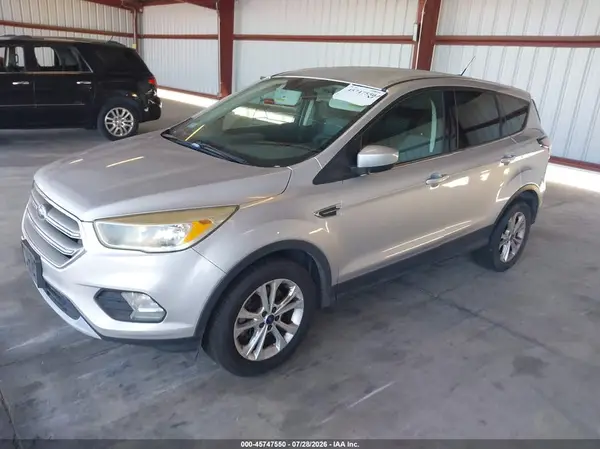 1FMCU9GD0HUE49967 2017 FORD ESCAPE - Image 2