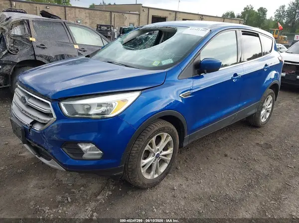 1FMCU9GD0HUE82807 2017 FORD ESCAPE - Image 2