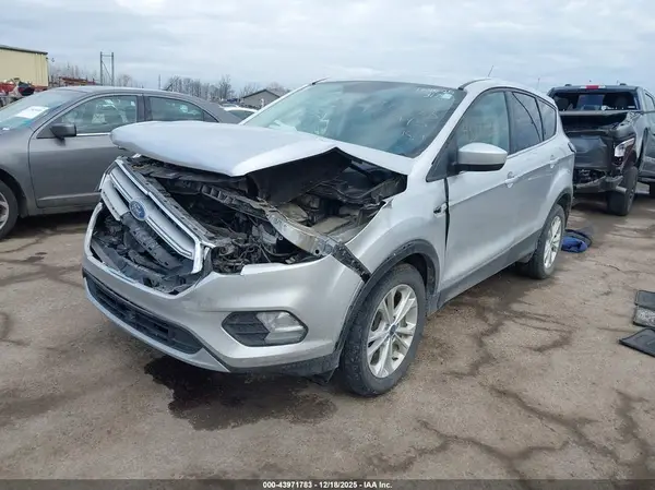 1FMCU9GD0HUE93175 2017 FORD ESCAPE - Image 2
