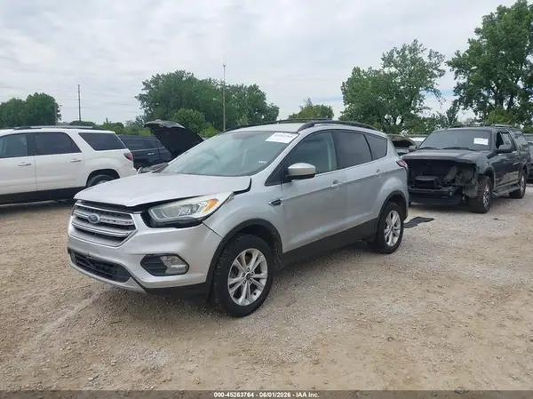 1FMCU9GD0HUE98666 2017 FORD ESCAPE - Image 2