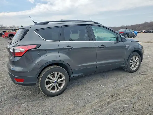 1FMCU9GD0JUA01735 2018 FORD ESCAPE - Image 2