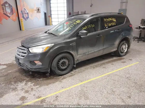1FMCU9GD0JUA14212 2018 FORD ESCAPE - Image 2