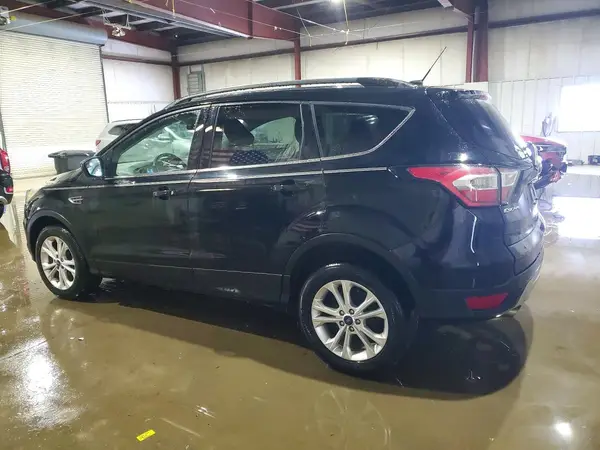 1FMCU9GD0JUA15487 2018 FORD ESCAPE - Image 2