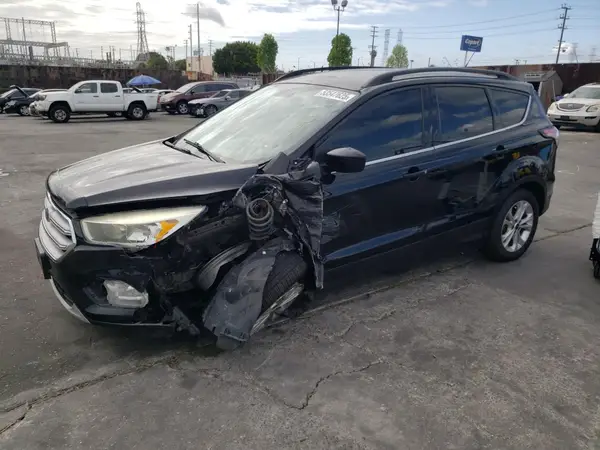 1FMCU9GD0JUA26909 2018 FORD ESCAPE - Image 1