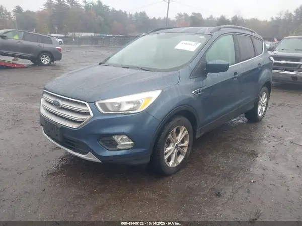 1FMCU9GD0JUA32130 2018 FORD ESCAPE - Image 2