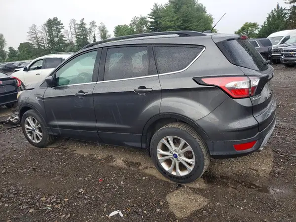 1FMCU9GD0JUA43760 2018 FORD ESCAPE - Image 2