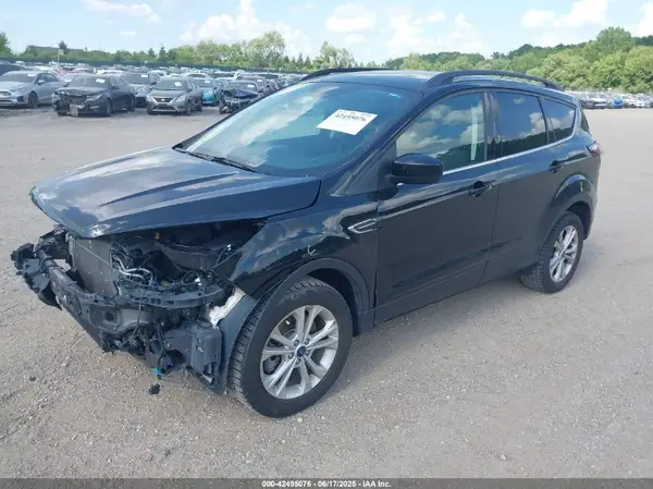 1FMCU9GD0JUA65919 2018 FORD ESCAPE - Image 2
