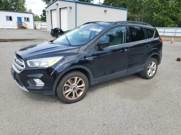 1FMCU9GD0JUA75513 2018 FORD ESCAPE - Image 1