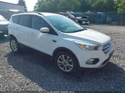 1FMCU9GD0JUA75866 2018 FORD ESCAPE