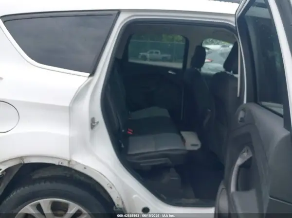 1FMCU9GD0JUA75866 2018 FORD ESCAPE - Image 8