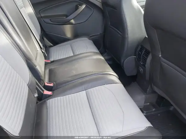 1FMCU9GD0JUA76323 2018 FORD ESCAPE - Image 8
