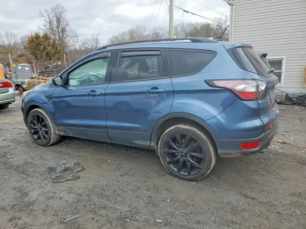 1FMCU9GD0JUA77245 2018 FORD ESCAPE - Image 2