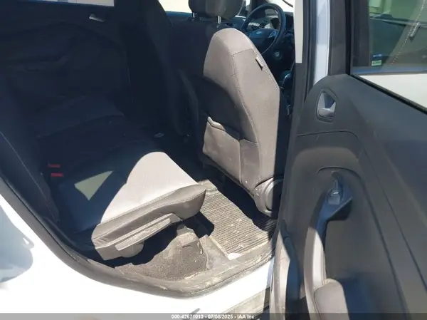 1FMCU9GD0JUA86589 2018 FORD ESCAPE - Image 8