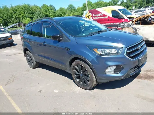 1FMCU9GD0JUA87676 2018 FORD ESCAPE - Image 1