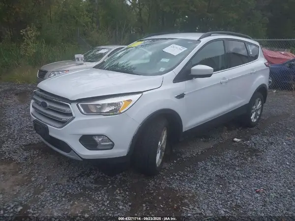 1FMCU9GD0JUA87970 2018 FORD ESCAPE - Image 2