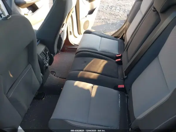 1FMCU9GD0JUA95468 2018 FORD ESCAPE - Image 8