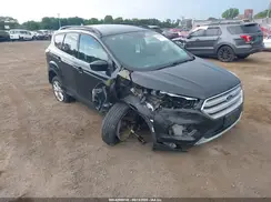1FMCU9GD0JUB02452 2018 FORD ESCAPE