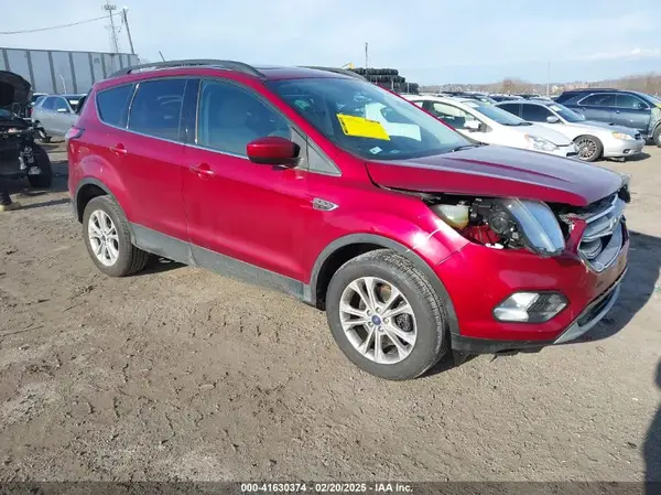 1FMCU9GD0JUB03083 2018 FORD ESCAPE - Image 1