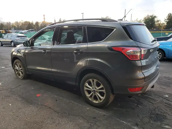 1FMCU9GD0JUB12821 2018 FORD ESCAPE - Image 2