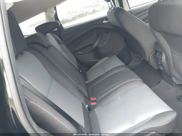 1FMCU9GD0JUB13662 2018 FORD ESCAPE - Image 8