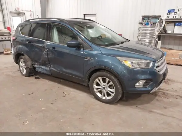 1FMCU9GD0JUB13791 2018 FORD ESCAPE - Image 1