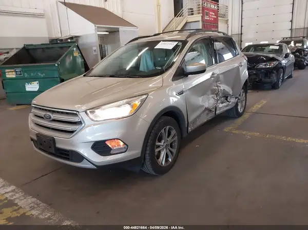 1FMCU9GD0JUB14973 2018 FORD ESCAPE - Image 2