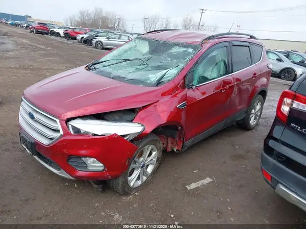 1FMCU9GD0JUB38691 2018 FORD ESCAPE - Image 2
