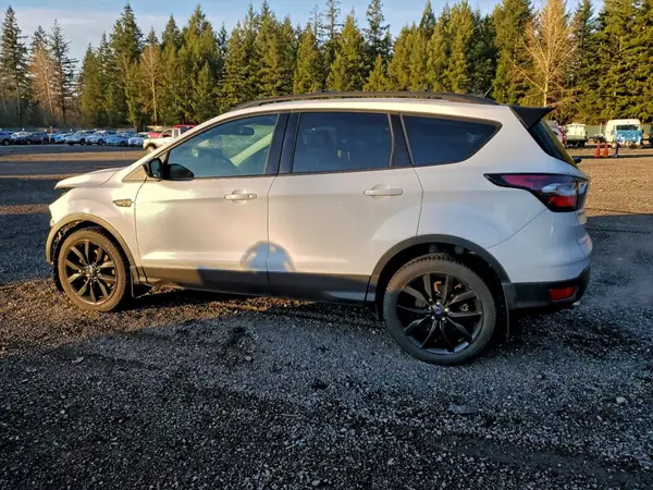 1FMCU9GD0JUB43406 2018 FORD ESCAPE - Image 2