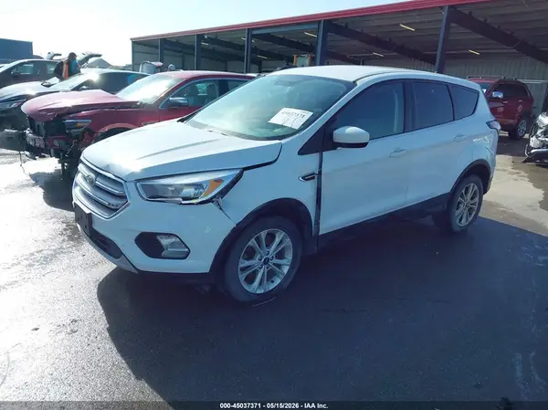 1FMCU9GD0JUB45950 2018 FORD ESCAPE - Image 2