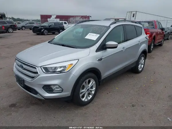 1FMCU9GD0JUB56754 2018 FORD ESCAPE - Image 2