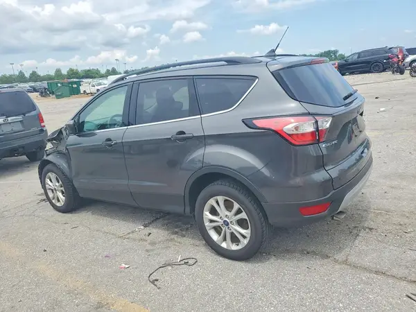 1FMCU9GD0JUB72789 2018 FORD ESCAPE - Image 2