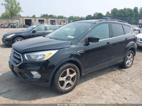 1FMCU9GD0JUB78849 2018 FORD ESCAPE - Image 2