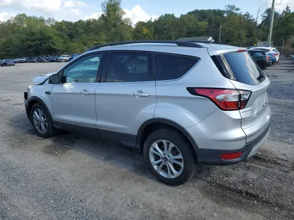 1FMCU9GD0JUB78995 2018 FORD ESCAPE - Image 2