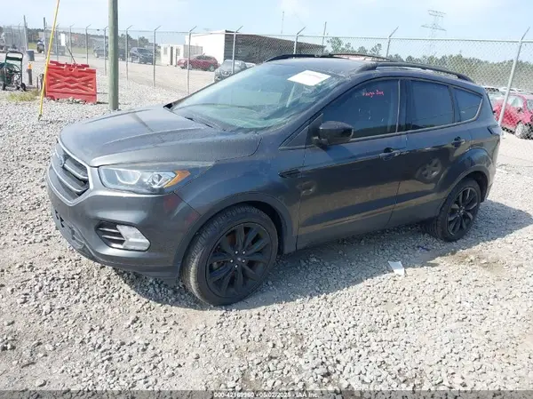 1FMCU9GD0JUB79810 2018 FORD ESCAPE - Image 2