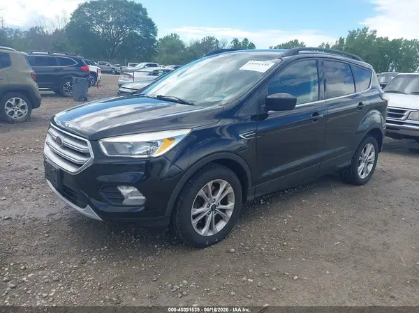 1FMCU9GD0JUC00719 2018 FORD ESCAPE - Image 2