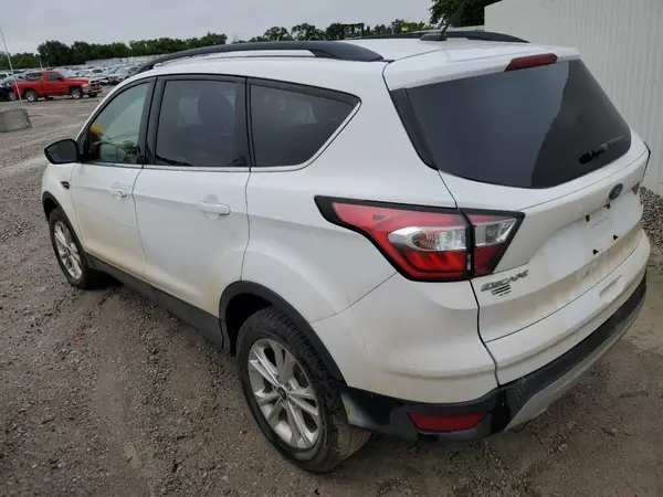 1FMCU9GD0JUC37544 2018 FORD ESCAPE - Image 2