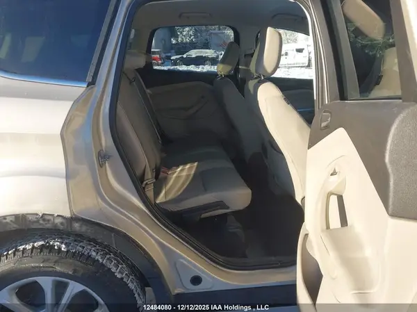 1FMCU9GD0JUC42209 2018 FORD ESCAPE - Image 8