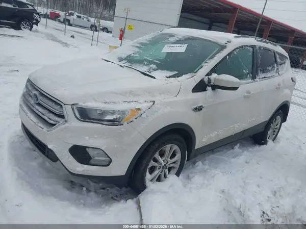 1FMCU9GD0JUC56837 2018 FORD ESCAPE - Image 2