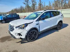 1FMCU9GD0JUC72696 2018 FORD ESCAPE