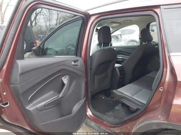 1FMCU9GD0JUC75467 2018 FORD ESCAPE - Image 8