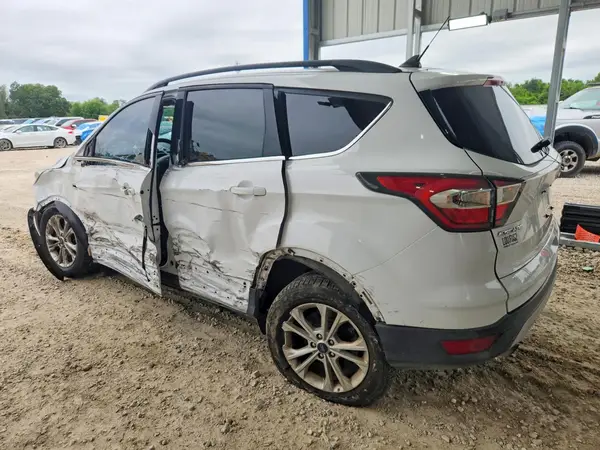 1FMCU9GD0JUC78448 2018 FORD ESCAPE - Image 2