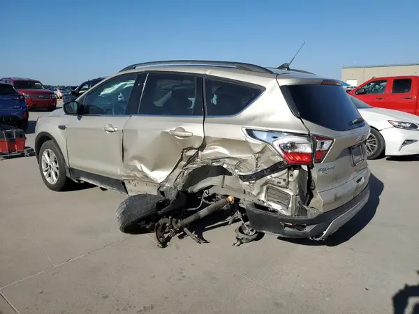 1FMCU9GD0JUC83603 2018 FORD ESCAPE - Image 2