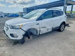 1FMCU9GD0JUC88901 2018 FORD ESCAPE